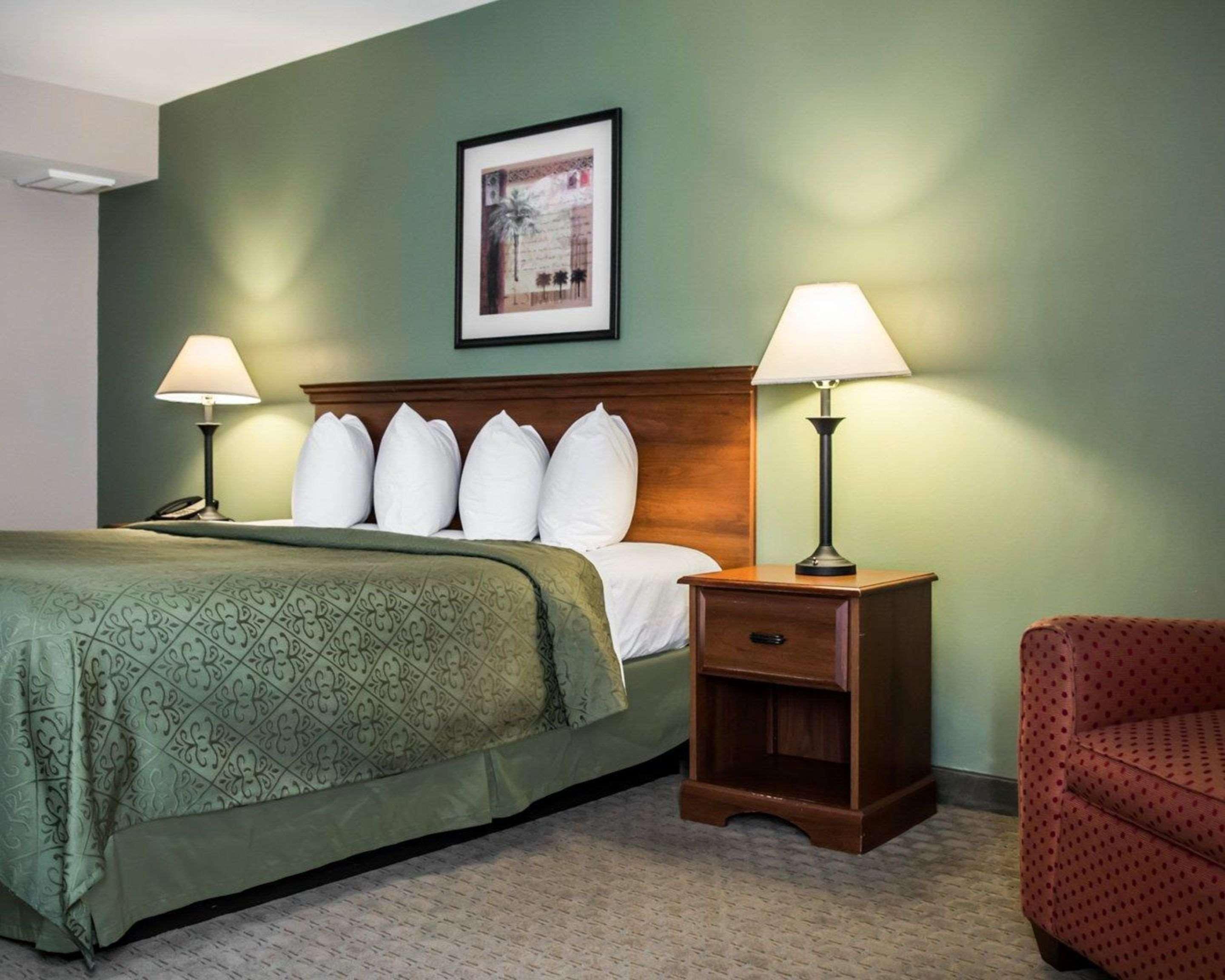 Quality Inn & Suites Near Fairgrounds & Ybor City Tampa Exteriér fotografie